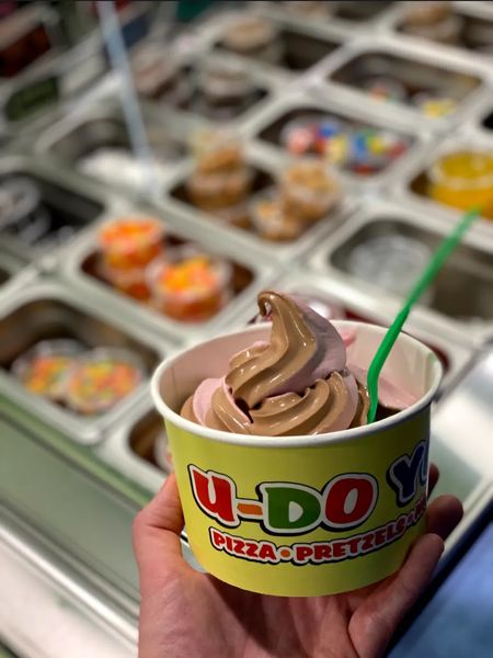 UDO Yogurt And Frozen Treats
